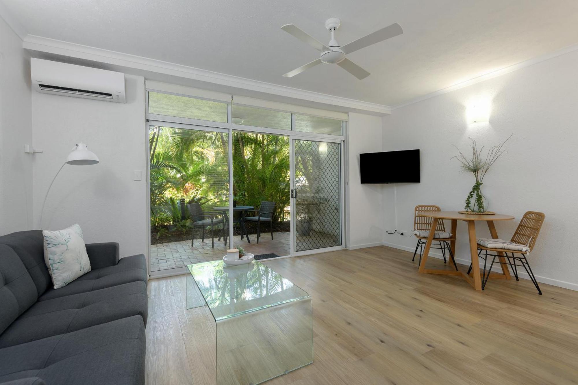 Ocean Palms Apartments พอร์ตดักกลาส ภายนอก รูปภาพ
